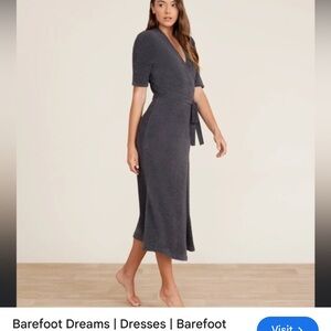 Barefoot Dreams Cozychic Ultra Light Wrap Carbon Grey Short Sleeve Cozy Dress